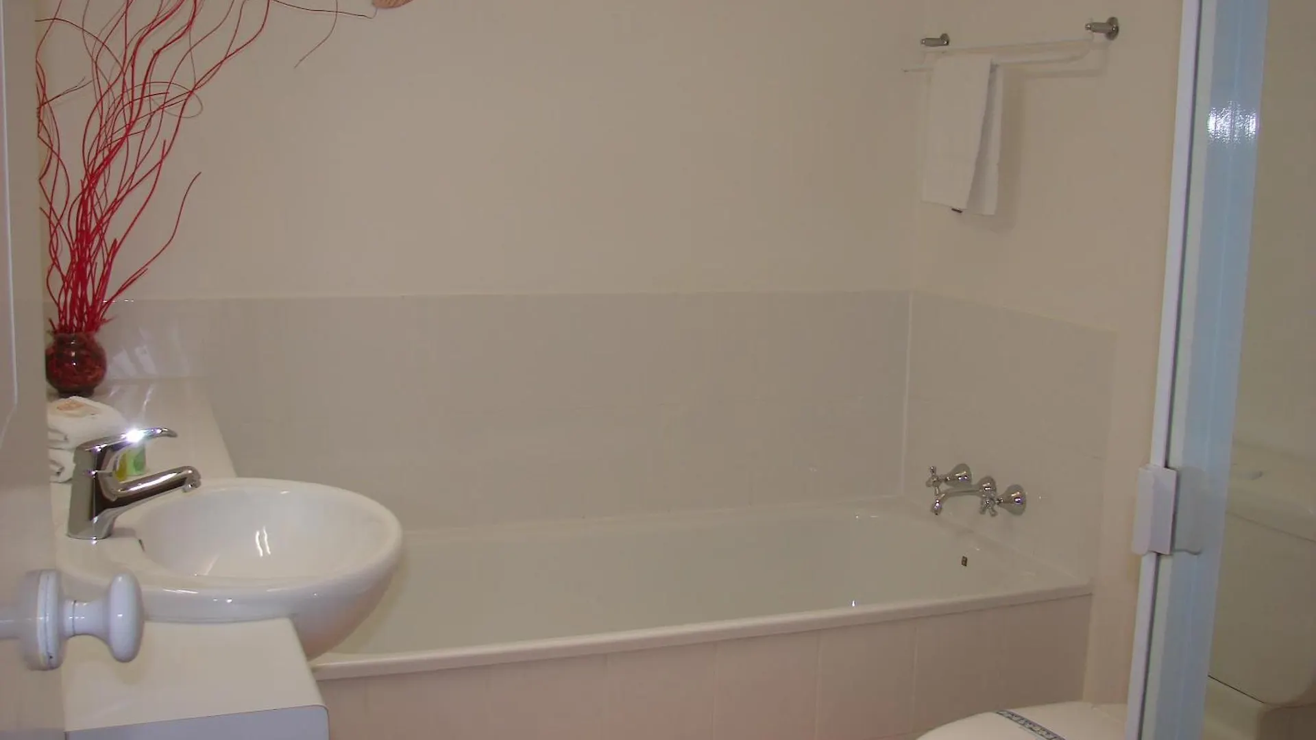 Portside Noosa Waters Hotel Noosaville 4*,