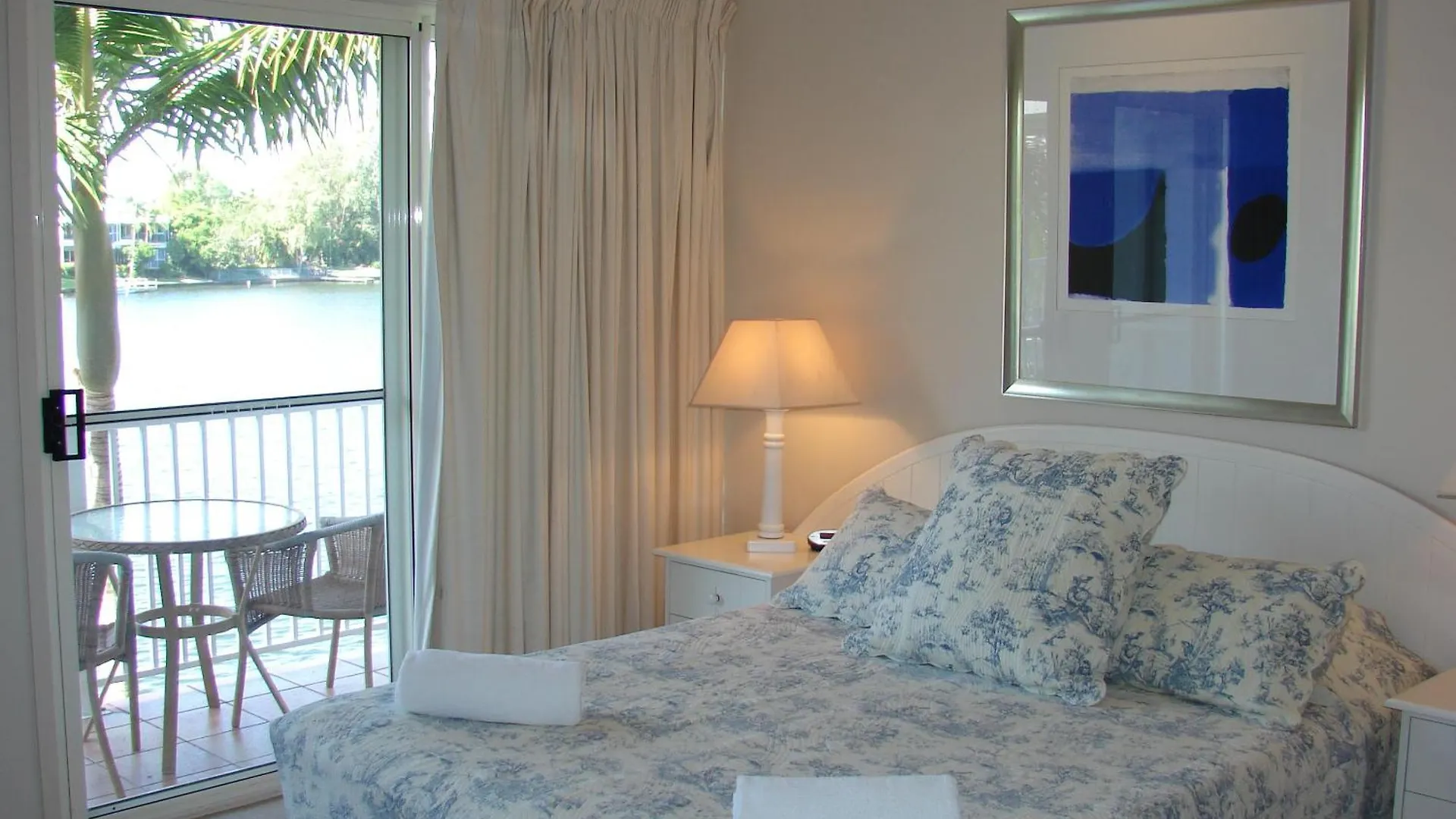 Portside Noosa Waters Hotel Noosaville 4*,  Australia