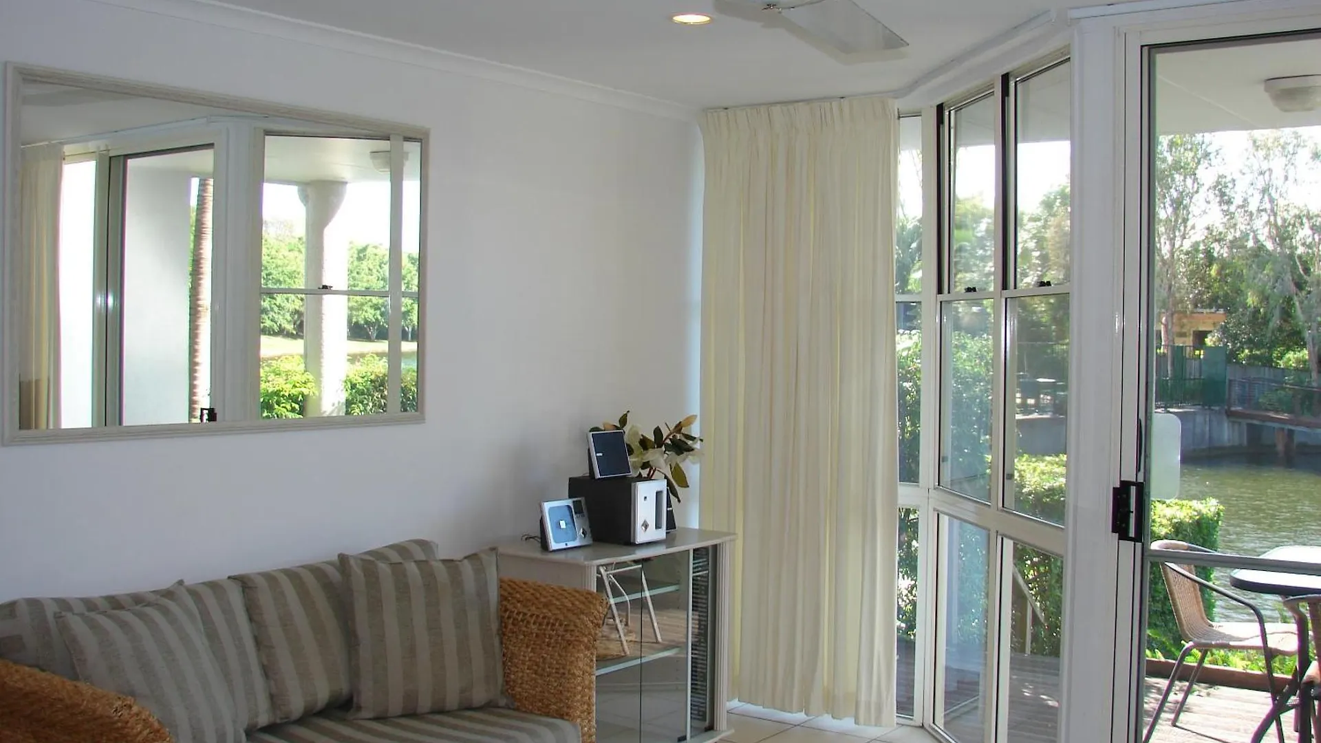 Portside Noosa Waters Hotel Noosaville Australia