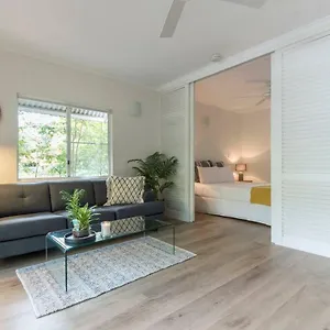 Ocean Palms Apartment Port Douglas
