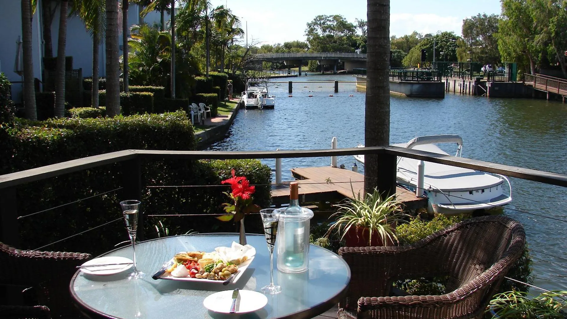 Portside Noosa Waters Hotel Noosaville 4*,  Australia